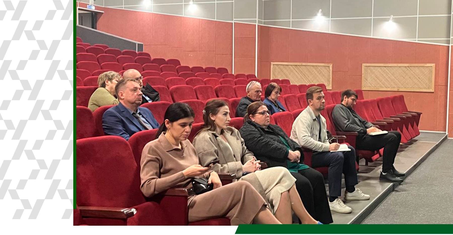 On October 24, a working meeting was held with representatives of the industrial manufacturing business at the 'DK Fakel' in the urban-type settlement of Yablonovsky.
